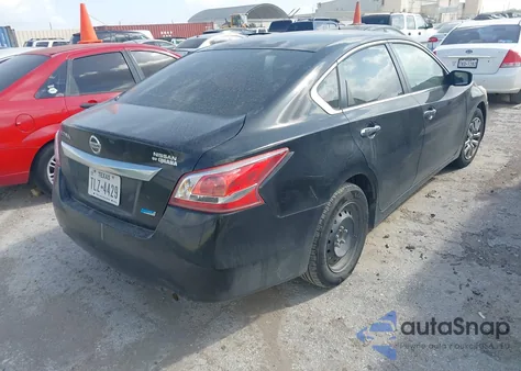2013 Nissan Altima 2.5 from USA, damaged, VIN 1N4AL3AP7DN438151
